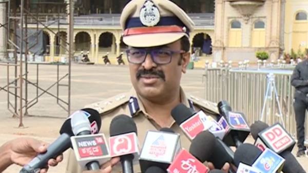  ಕೇವಲ ಆರು ಸ್ತಬ್ಥಚಿತ್ರಗಳು ಭಾಗವಹಿಸಲಿವೆ