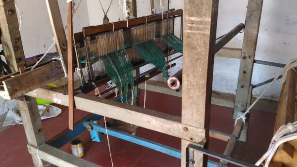 ಹೊರ ರಾಜ್ಯಗಳಿಗೂ ಬಟ್ಟೆ ರವಾನೆ