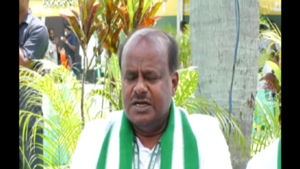  ಪ್ರಚಾರ ಪ್ರಿಯ ಸರಕಾರ