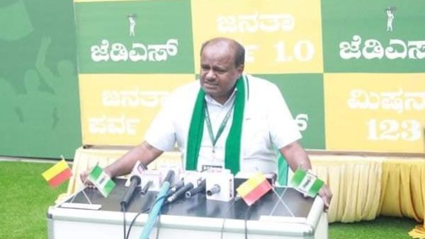 ಚರಿತ್ರೆಯನ್ನು ಬರೆದಿದ್ದರು