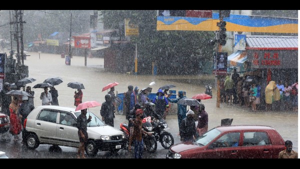 ರೆಡ್, ಆರೆಂಜ್, ಯೆಲ್ಲೋ ಅಲರ್ಟ್ ಘೋಷಿಸಿದ ಜಿಲ್ಲೆಗಳು? ರೆಡ್, ಆರೆಂಜ್, ಯೆಲ್ಲೋ ಅಲರ್ಟ್ ಘೋಷಿಸಿದ ಜಿಲ್ಲೆಗಳು?