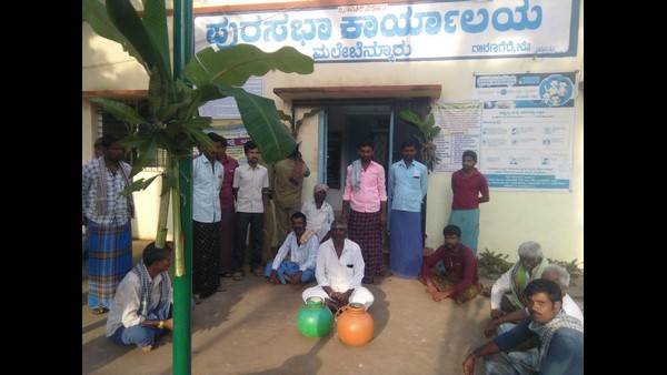 ರಸ್ತೆ ಅಗುವವರೆಗೂ ಮದುವೆಯಾಗಲ್ಲ ಎಂದಿದ್ದ ಯುವತಿ