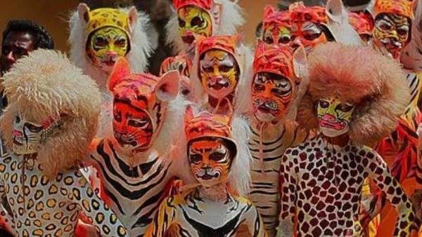 Mangaluru: Various Disguise Create Trend In Dakshina Kannada During Dasara