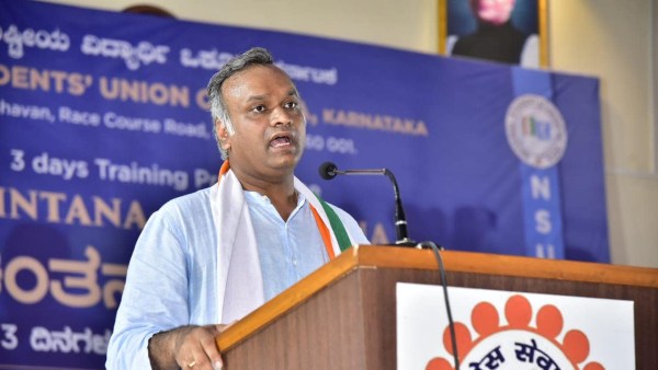 ನಿಮ್ಮ ಸರ್ಕಾರ ಏನು ಮಾಡುತ್ತಿದೆ?