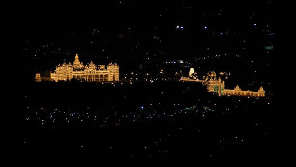  ಸರಳ ದಸರಾದಿಂದಾಗಿ ಜನರಲ್ಲಿ ನಿರಾಸೆ