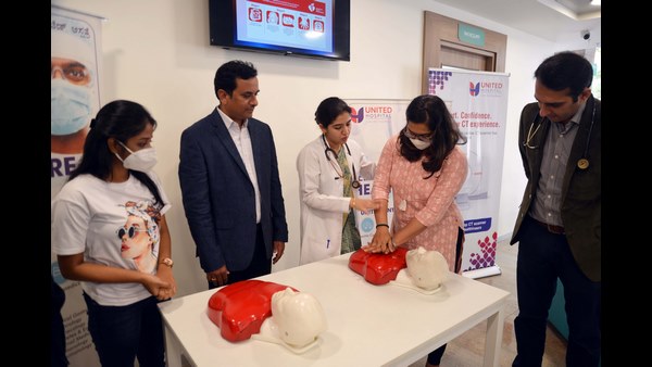  ಯುರಾಲಜಿ ವಿಭಾಗದ ಮುಖ್ಯಸ್ಥ ಡಾ ರಾಜೀವ್‌ ಬಶೇಟ್ಟೆ