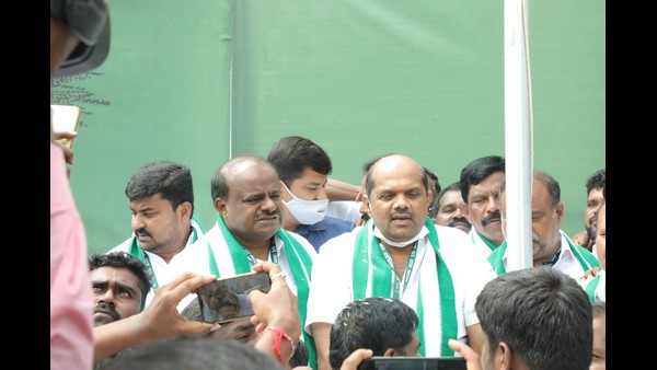 Who defeated Congress Dalit leaders in the election? HD Kumaraswamy questions DK Shivakumar