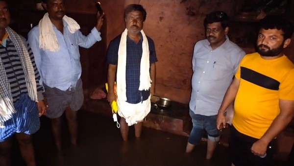  ಯಲವಟ್ಟಿ ತಾಂಡ ಸಂಪೂರ್ಣ ಜಲಮಯ