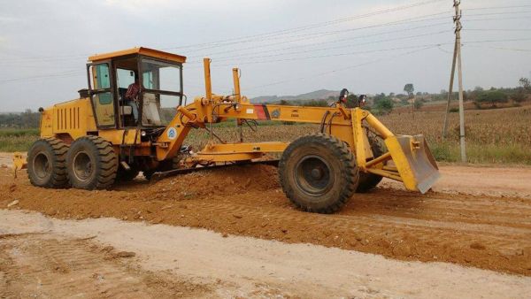 ರಸ್ತೆ ಅಗೆದು ಹಾಕಿ ತೊಂದರೆ