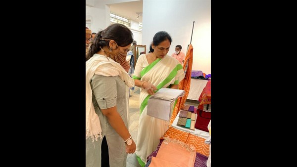  ಸಂಕಷ್ಟದ ಸಂದರ್ಭದಲ್ಲಿ ಸ್ವಾವಲಂಬನೆ ಅತ್ಯಗತ್ಯ: ಕರಂದ್ಲಾಜೆ