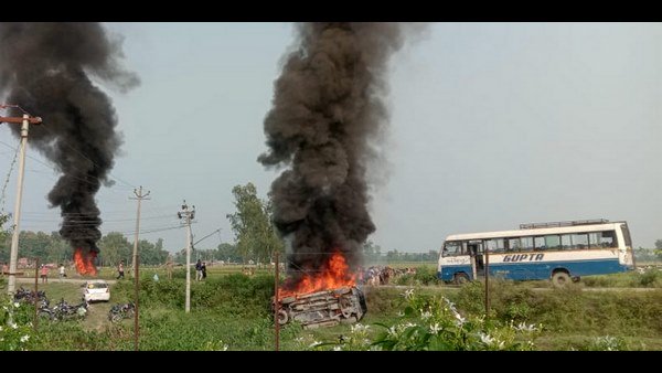 Lakhimpur Kheri Violence: Congress shares video showing Jeep running over farmers Lakhimpur Kheri Violence: Congress shares video showing Jeep running over farmers