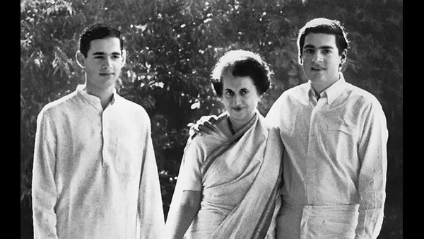  ನೆಹರೂ-ಗಾಂಧಿ ಕುಟುಂಬದ ಕುಡಿಯನ್ನು ದೂರಕ್ಕೆ ಇಟ್ಟಿರುವುದು ಸ್ಪಷ್ಟ