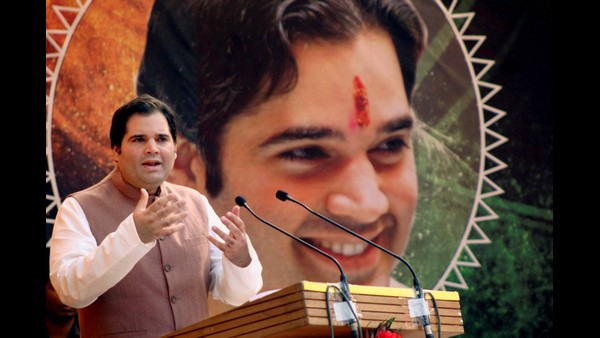 ರೈತರ ಹಿಂಸಾಚಾರದ ಬಗ್ಗೆ ಮಾತನಾಡಿದ ವರುಣ್ ಗಾಂಧಿ ರೈತರ ಹಿಂಸಾಚಾರದ ಬಗ್ಗೆ ಮಾತನಾಡಿದ ವರುಣ್ ಗಾಂಧಿ