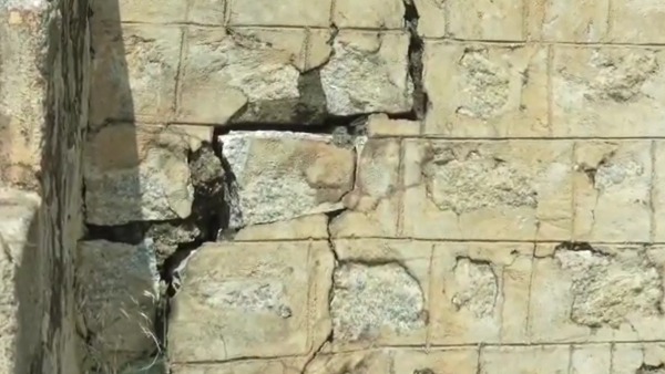 ಅಣೆಕಟ್ಟು ನಿರ್ಮಾಣವಾಗಿ ಸುಮಾರು 43 ವರ್ಷಗಳಾಗಿವೆ ಅಣೆಕಟ್ಟು ನಿರ್ಮಾಣವಾಗಿ ಸುಮಾರು 43 ವರ್ಷಗಳಾಗಿವೆ