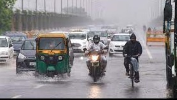 Accident in Bengaluru Airport Road, 3 Persons Killed, 2 Injured As SUV Rams Into Cab Accident in Bengaluru Airport Road, 3 Persons Killed, 2 Injured As SUV Rams Into Cab