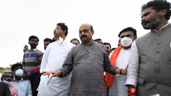 KPCC spokesperson terms CM as costly Man not Common Man 