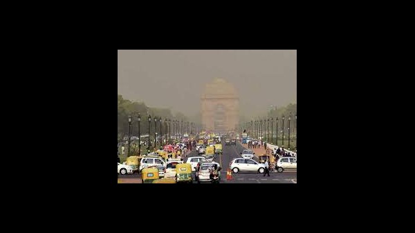 ಜನರಿಗೆ ಮನೆಗಳಿಂದ ಹೊರ ಬಾರದಂತೆ ಸಲಹೆ 