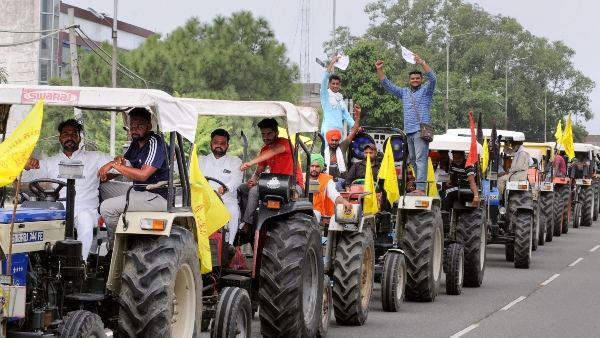 Farmers Plan To March To Parliament On Nov 29 Against Farm Laws, After One Year of Protest Farmers Plan To March To Parliament On Nov 29 Against Farm Laws, After One Year of Protest