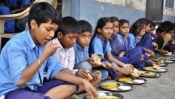  Useful News: Egg, banana for karnataka school childrens