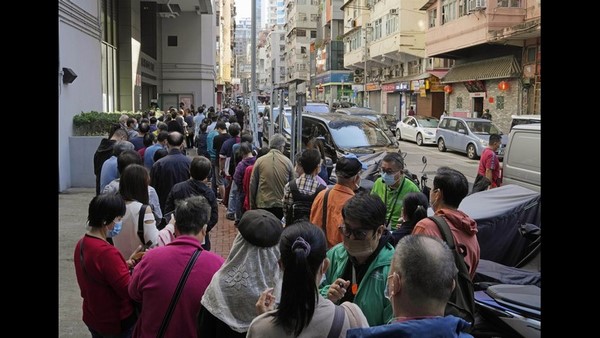 ತೀವ್ರತೆ ಹೊಂದಿರುವ ಓಮಿಕ್ರಾನ್ ಹರಡುವ ವೇಗ ಹೆಚ್ಚು 