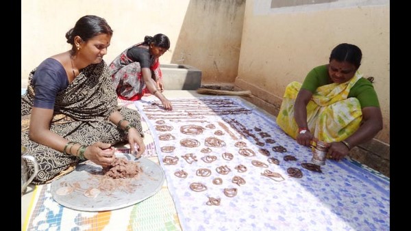 Sa Raghunatha Column: Cooking and eating of Siri Grains