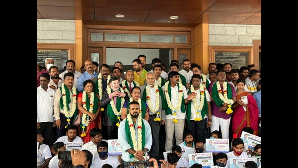 Vokkaligara Sangha Elections 2021: Anjanappa And Narayana Gowda led 15 People Files Nomination