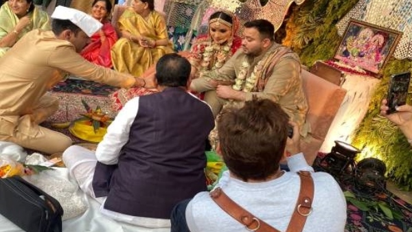 ವಿವಾಹದ ಬಗ್ಗೆ ಬಿಹಾರದ ಆರ್ಜೆಡಿ ನಾಯಕರಿಗೆಯೇ ತಿಳಿದಿರಲಿಲ್ಲ! ವಿವಾಹದ ಬಗ್ಗೆ ಬಿಹಾರದ ಆರ್ಜೆಡಿ ನಾಯಕರಿಗೆಯೇ ತಿಳಿದಿರಲಿಲ್ಲ!