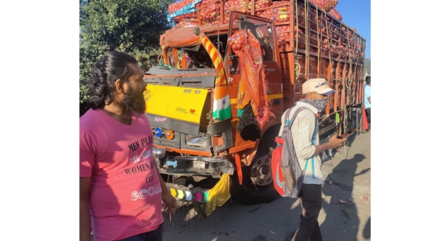 Bengaluru: Serial accident in Nelamangala involving 9 vehicles over saving pedestrian life; several injured