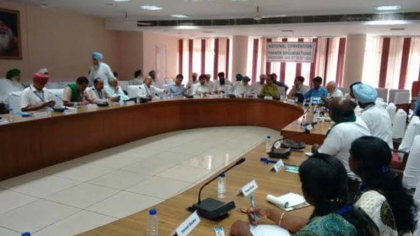 Farmers Protest End: Gandhis Way of Beaten the Company Government