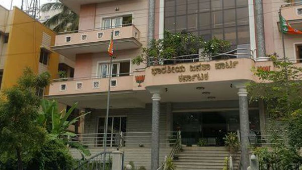  ವಿರೋಧ ಪಕ್ಷಗಳ ಟೀಕೆಗೆ ಸಮರ್ಥವಾಗಿ ತಿರುಗೇಟು ನೀಡುವ ಸಚಿವರ ಕೊರತೆ