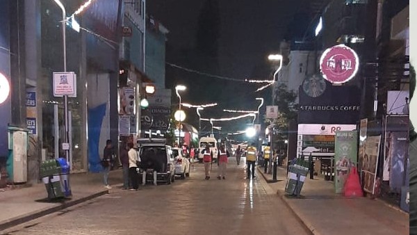 New Year: No lights decoration this time on Brigade Road Of Bangalore