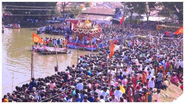  ಕೀಲುಕುದುರೆ, ಚಿಟ್ಟಿಮೇಳ, ವೀರಗಾಸೆ ಮೊದಲಾದ ಮೆರವಣಿಗೆ