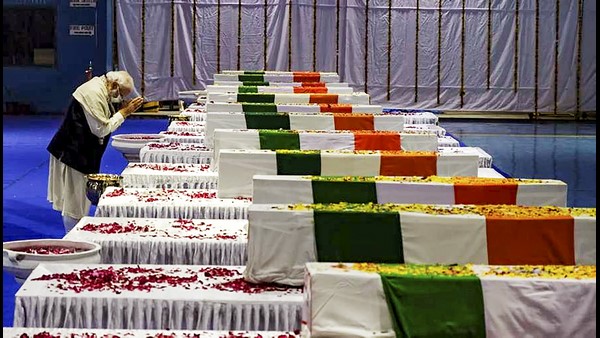  ಹುತಾತ್ಮರಿಗೆ ಪಾಲಂ ವಾಯು ನೆಲೆಯಲ್ಲಿ ಅಂತಿಮ ಗೌರವ 