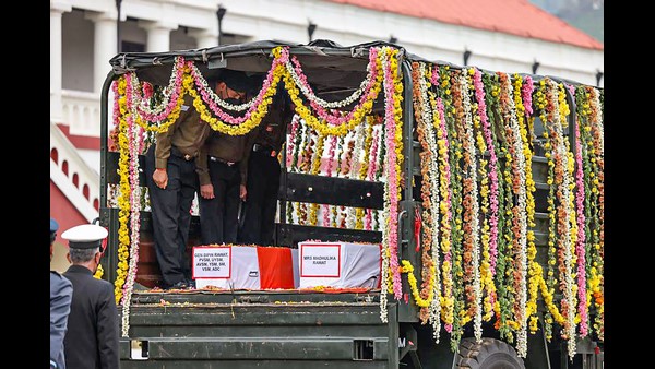  ಡಿ.10ರಂದು ಬಿಪಿನ್ ರಾವತ್ ಮತ್ತು ಪತ್ನಿ ಅಂತ್ಯ ಸಂಸ್ಕಾರ 