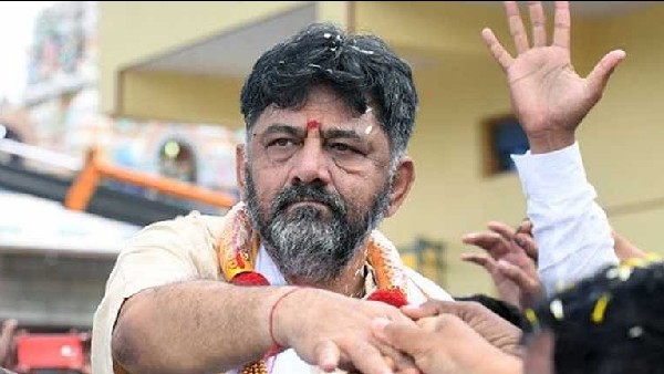 ಮಸೂದೆಯ ಪ್ರತಿಯನ್ನು ಹರಿದು ಹಾಕಿದ ಡಿ.ಕೆ.ಶಿವಕುಮಾರ್