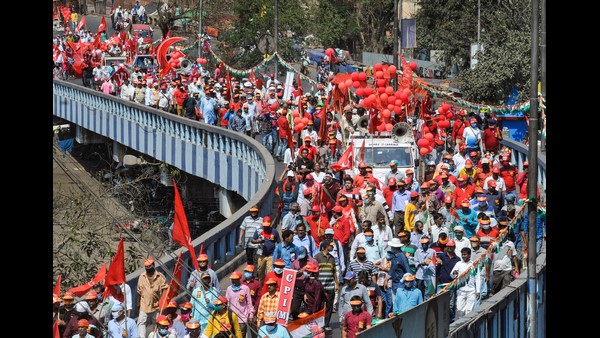 ಎಡಪಕ್ಷ ಮತ್ತು ಕಾಂಗ್ರೆಸ್ ಜಂಟಿ ಚುನಾವಣಾ ಮೆರವಣಿಗೆ 