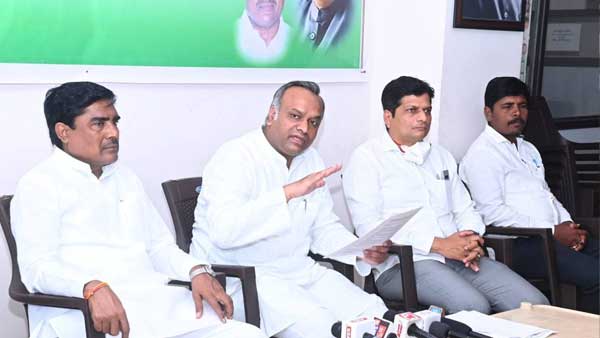 ಬೊಮ್ಮಾಯಿಯವರ ತಲೆದಂಡವಾಗಲಿದೆ ಎಂದು ಘರ್ಜಿಸಿದ್ದ ಪ್ರಿಯಾಂಕ್ ಖರ್ಗೆ