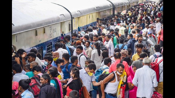 ಕೊವಿಡ್-19 ಭೀತಿಯಲ್ಲಿ ಪಾಟ್ನಾದಿಂದ ಕಾರ್ಮಿಕರ ವಲಸೆ 