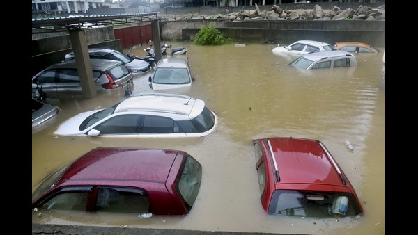 ಉತ್ತರಾಖಂಡದಲ್ಲಿ ಮಳೆ ಹೊಡೆತಕ್ಕೆ ತತ್ತರಿಸಿದ ಜನಜೀವನ 