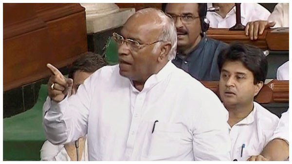 ಸಂಸತ್ ಅಧಿವೇಶನದ ಮೊದಲ ದಿನವೇ ಅಂಗೀಕಾರ