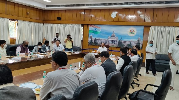 ನೈಟ್ ಕರ್ಫ್ಯೂ ವಿಧಿಸಿದ ಕರ್ನಾಟಕ ಸರಕಾರ 