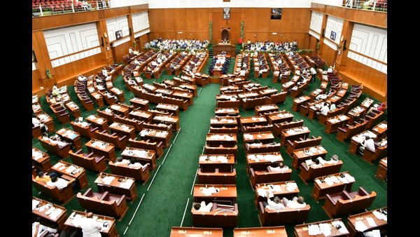  ಸುವರ್ಣಸೌಧಕ್ಕೆ ಮುತ್ತಿಗೆ ಹಾಕಲು ಮುಂದಾದಾಗ