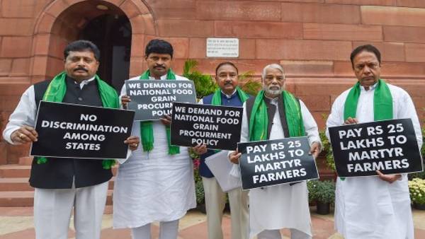 ಸಂಸತ್‌ನಲ್ಲಿ ಟಿಆರ್‌ಎಸ್‌ ಪ್ರತಿಭಟನೆಯಿಂದ ಬಿಜೆಪಿಗೆ ಪೆಟ್ಟು