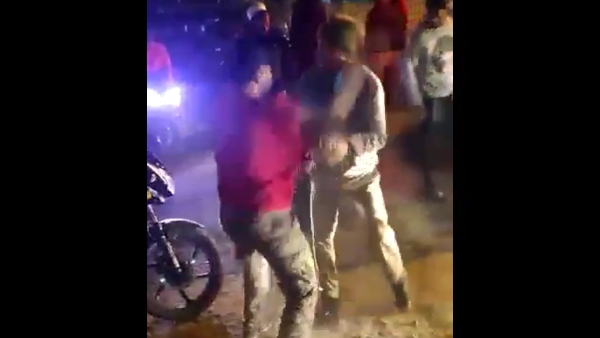 Police Assault Viral Video : Police Assaulted by Local Goons in Yelahanka New Town