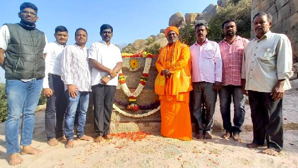 Reconstruct of Onake Obavvas Tomb in Chitradurga Fort