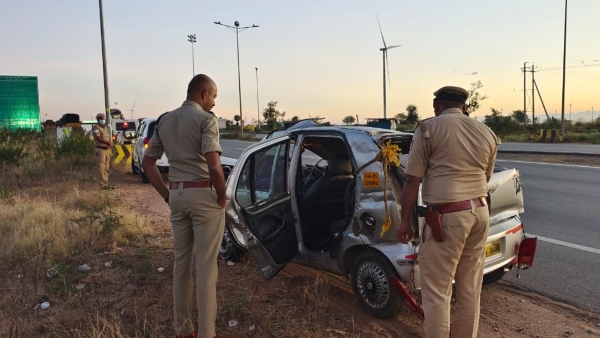 Seven killed in car collision with divider in Davanagere District Near NH50