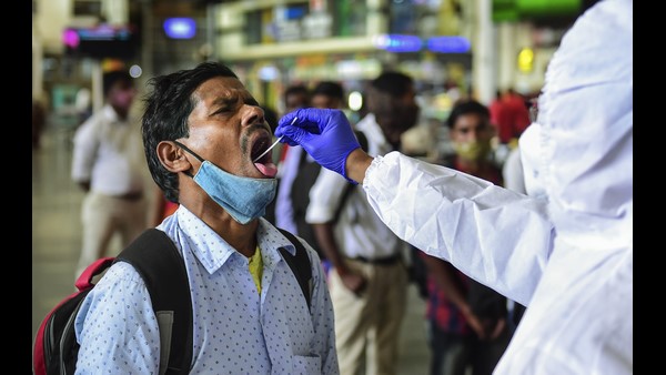 ದೇಶದಲ್ಲಿ ಒಂದೇ ದಿನ 90,000ಕ್ಕೂ ಹೆಚ್ಚು ಮಂದಿಗೆ ಕೊವಿಡ್ ದೇಶದಲ್ಲಿ ಒಂದೇ ದಿನ 90,000ಕ್ಕೂ ಹೆಚ್ಚು ಮಂದಿಗೆ ಕೊವಿಡ್