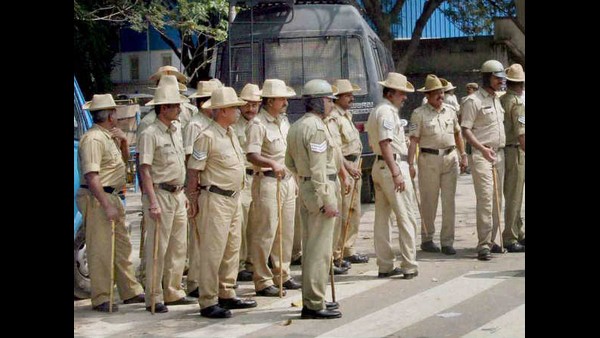Hassan: 23 Police Personnel and 21 Students Tests Positive for Covid-19