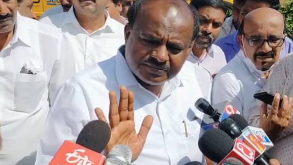 Videos of Congress Leaders are like a Pre-wedding Shoot Says HD Kumaraswamy