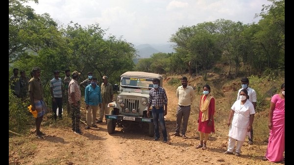  ದೊಡ್ಡಾಣಿಗೆ ದೌಡಾಯಿಸಿದ ವೈದ್ಯರು